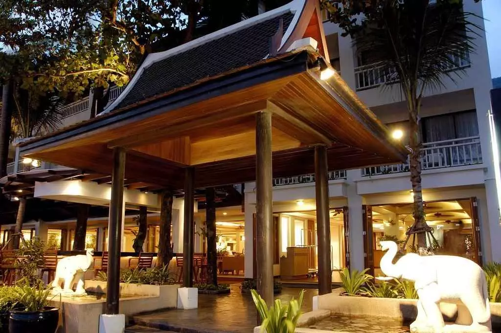 سانست بیج ریزورت